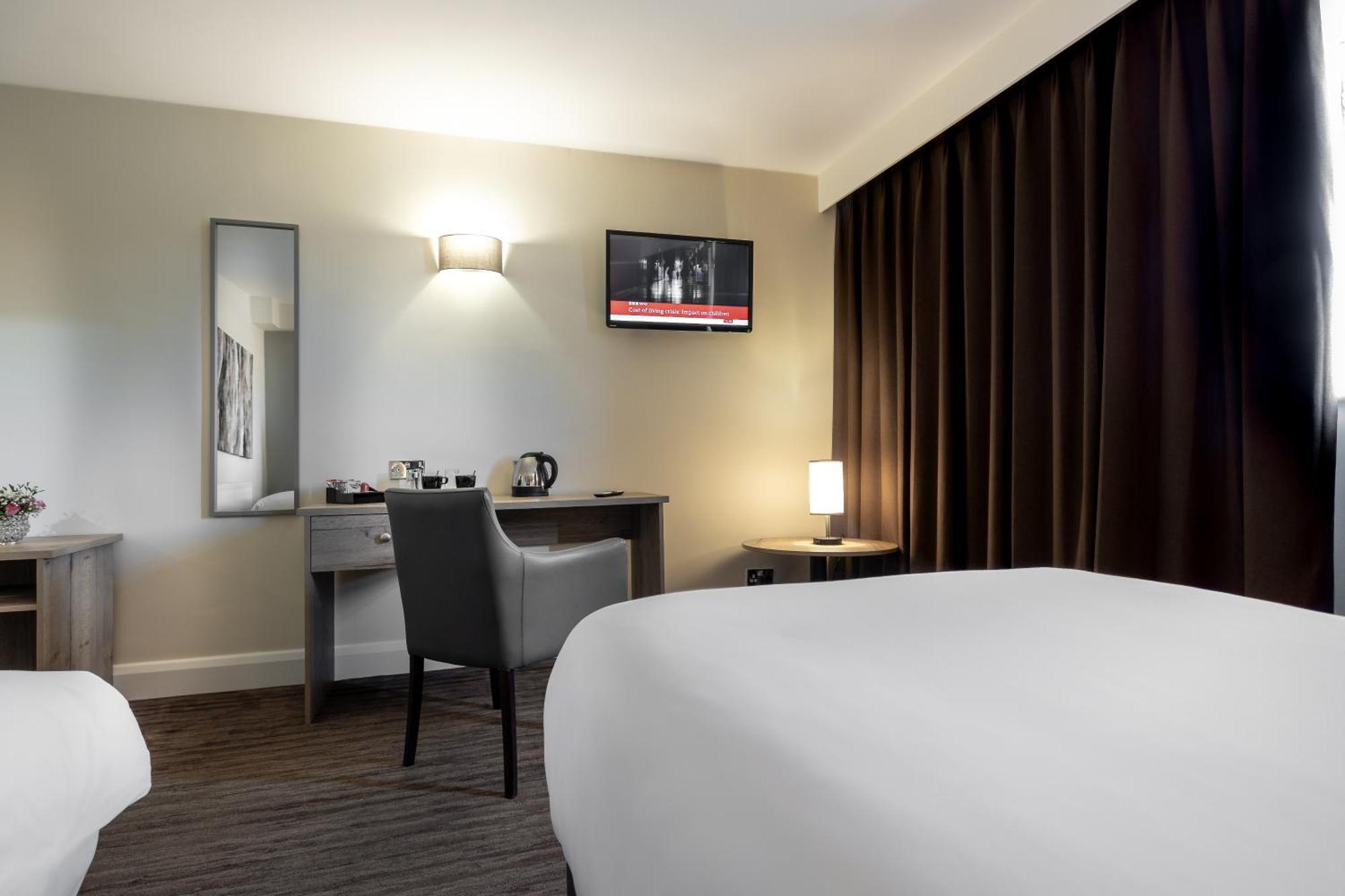 The Stones Hotel Salisbury Extérieur photo