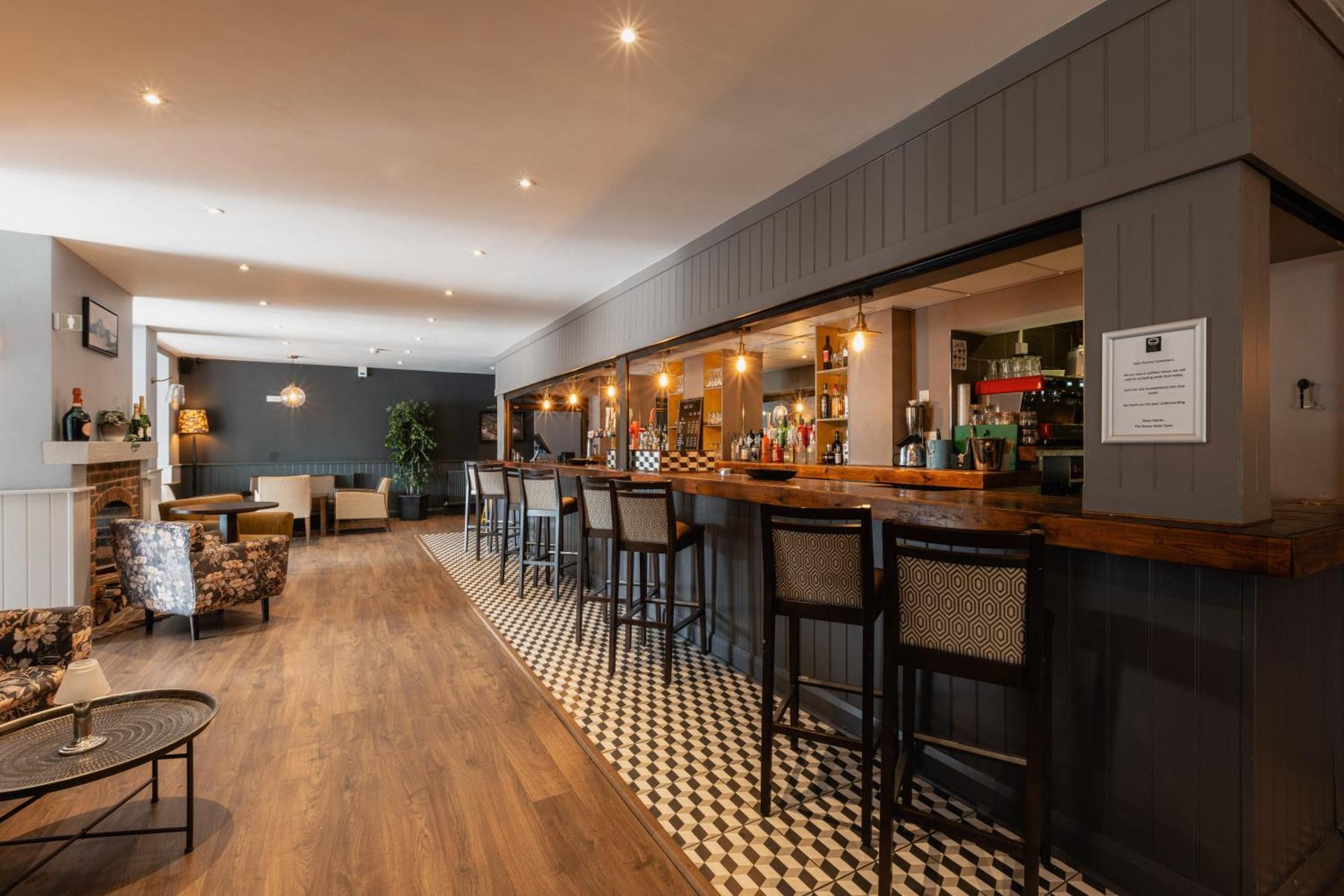 The Stones Hotel Salisbury Extérieur photo