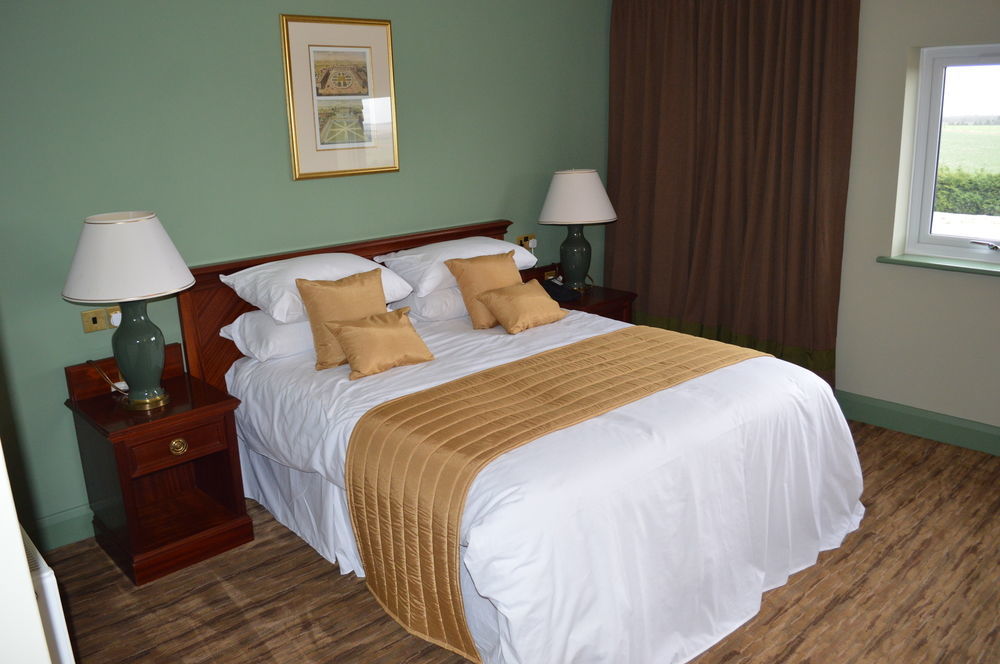 The Stones Hotel Salisbury Extérieur photo